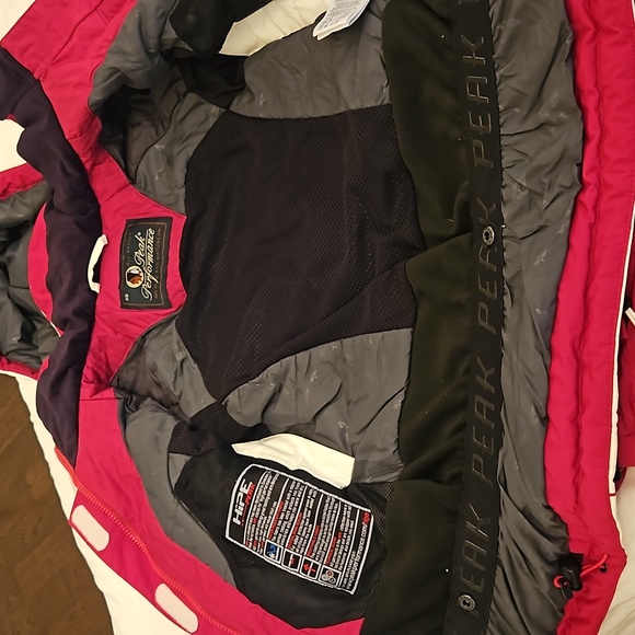 Ski Suit - Picture 3 of 7